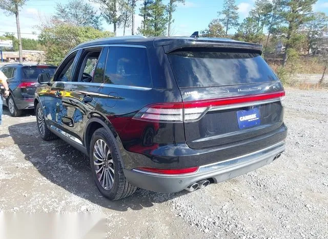 5LM5J7XC1LGL12568 2020 2020 Lincoln Aviator- Reserve 3