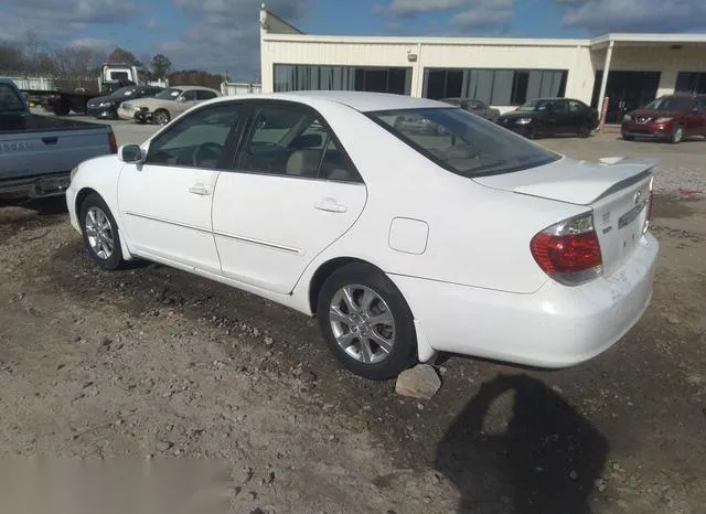 JTDBF32K360169459 2006 2006 Toyota Camry- Xle V6 3