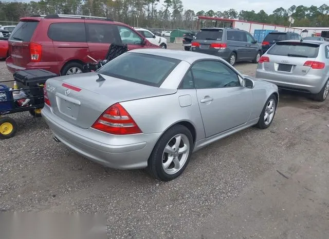 WDBKK65F71F210921 2001 2001 Mercedes-Benz SLK 320 4