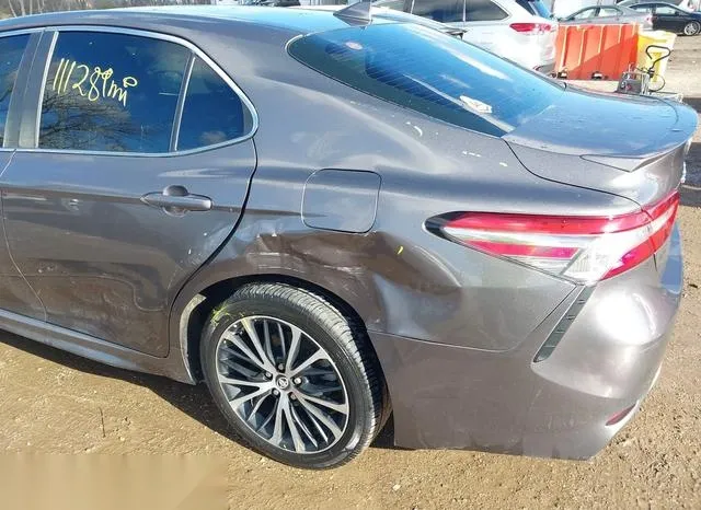 4T1B11HK5JU020543 2018 2018 Toyota Camry- SE 6