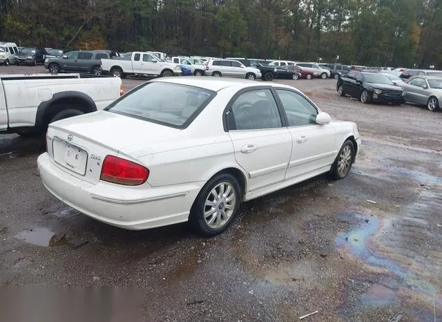 KMHWF35H34A951989 2004 2004 Hyundai Sonata- Gls/Lx 4