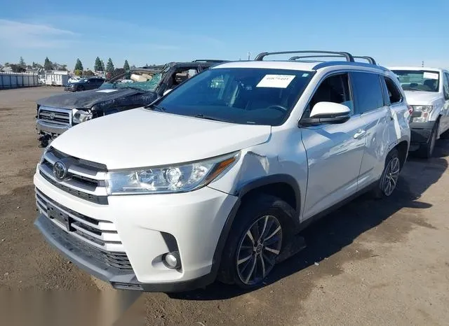 5TDKZRFH3KS350125 2019 2019 Toyota Highlander- Xle 2