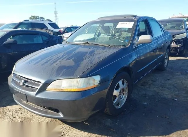 1HGCG5655WA172585 1998 1998 Honda Accord- EX 2