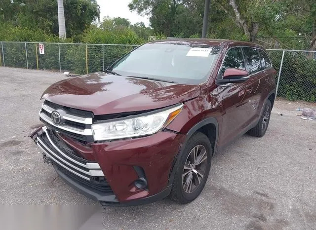 5TDZZRFHXKS353425 2019 2019 Toyota Highlander- LE 2