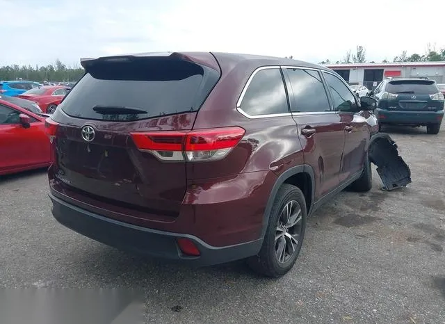 5TDZZRFHXKS353425 2019 2019 Toyota Highlander- LE 4