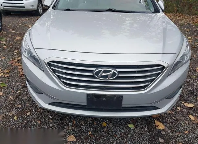 5NPE24AF7FH147079 2015 2015 Hyundai Sonata- SE 10