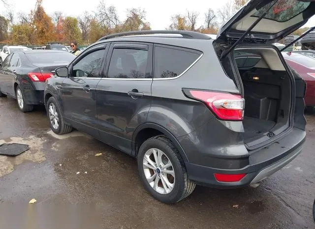 1FMCU9GD0JUB45852 2018 2018 Ford Escape- SE 3