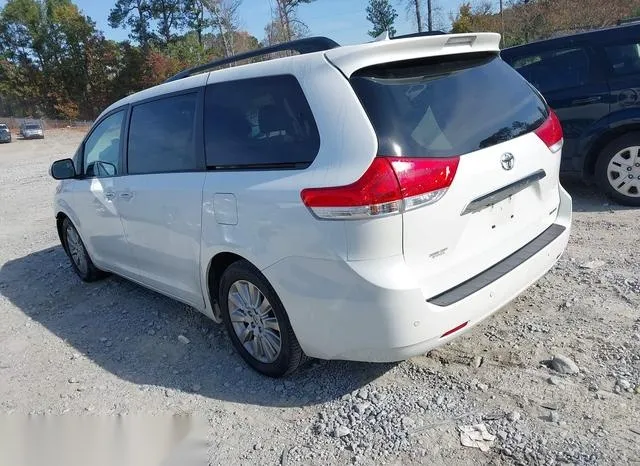 5TDYK3DC5ES488286 2014 2014 Toyota Sienna- Xle/Limited 3