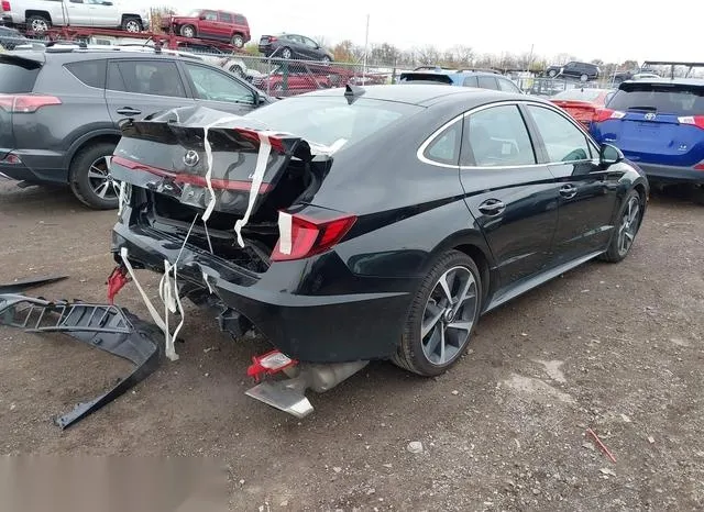 5NPEJ4J29MH065674 2021 2021 Hyundai Sonata- Sel Plus 4