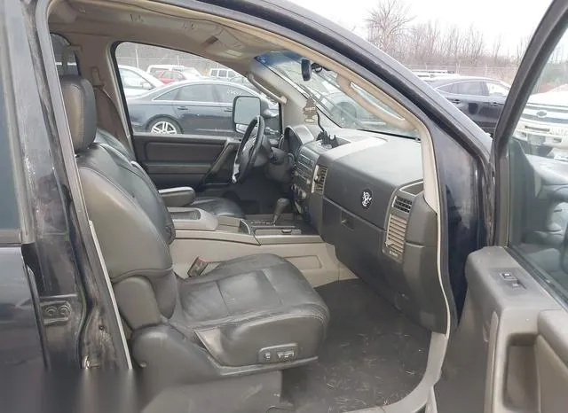 1N6AA07B84N565949 2004 2004 Nissan Titan- LE 5