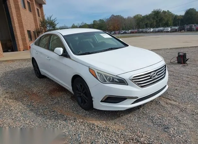 5NPE24AF7GH318639 2016 2016 Hyundai Sonata- SE 1