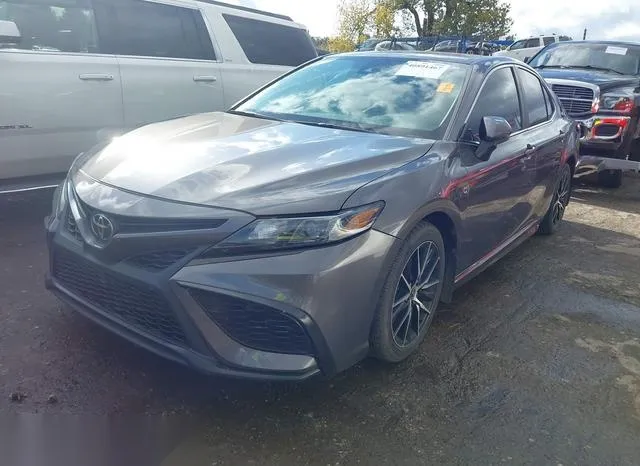 4T1G11AK4MU577660 2021 2021 Toyota Camry- SE 2