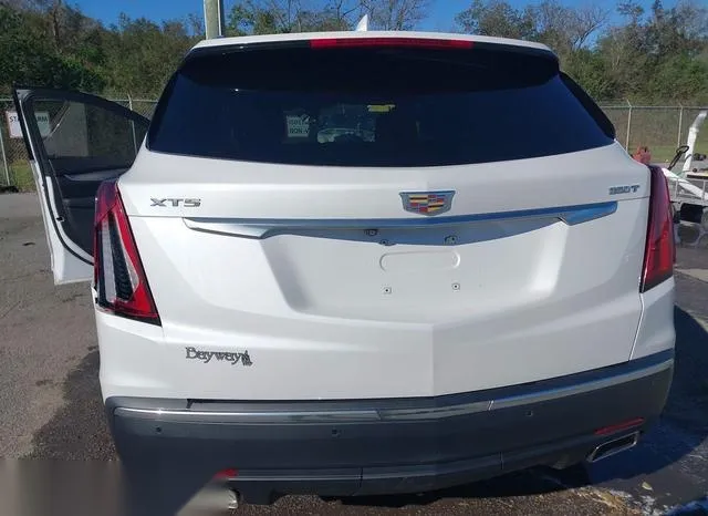 1GYKNAR49MZ125452 2021 2021 Cadillac XT5- Fwd Luxury 8