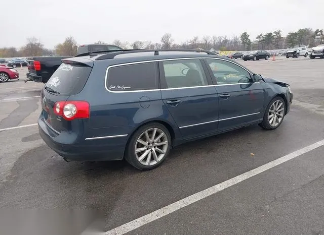 WVWRU73C58E071865 2008 2008 Volkswagen Passat- VR6 4