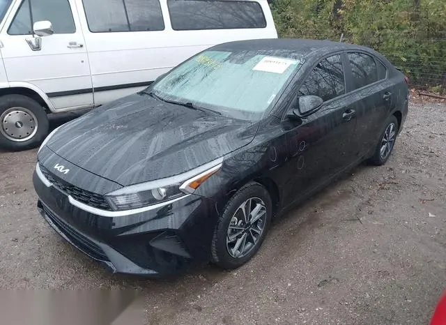 3KPF24AD6PE658114 2023 2023 KIA Forte- Lxs 2