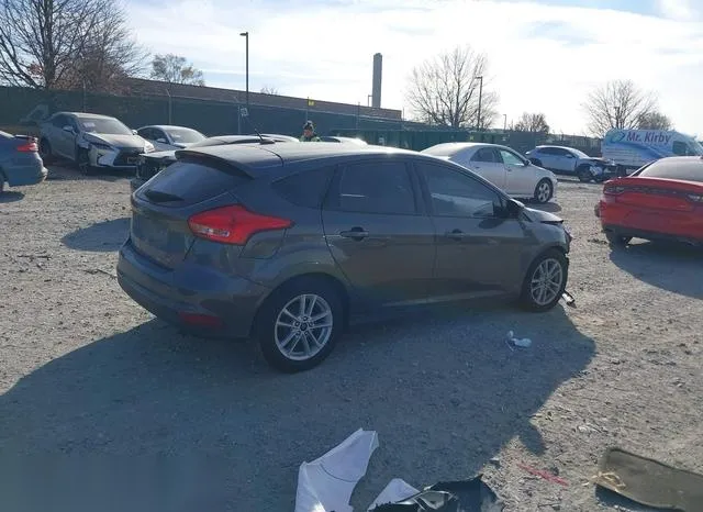 1FADP3K28JL281905 2018 2018 Ford Focus- SE 4