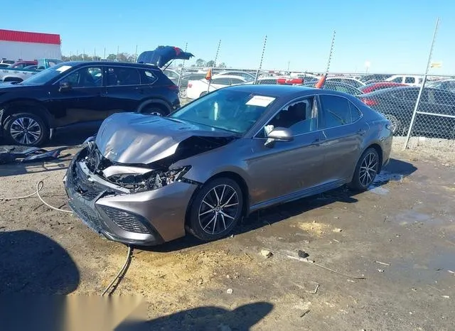 4T1G11AK2MU606542 2021 2021 Toyota Camry- SE 2