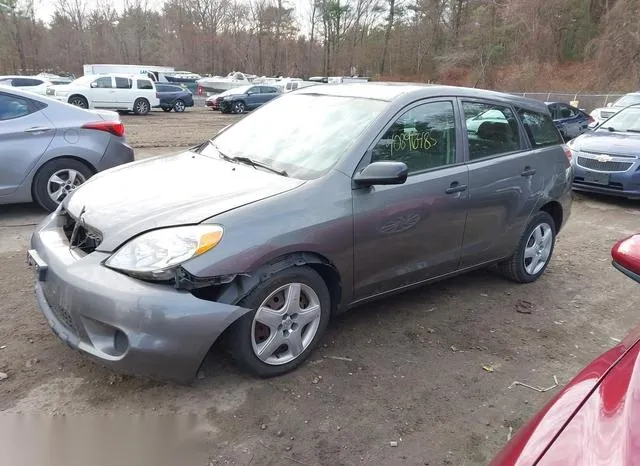 2T1KR32E35C550203 2005 2005 Toyota Matrix 2