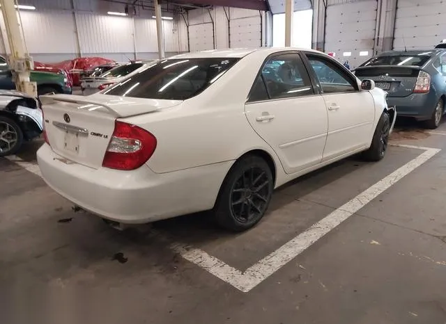 JTDBE32K220114160 2002 2002 Toyota Camry- LE 4