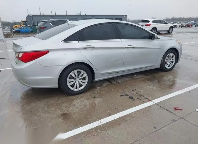 5NPEB4AC6CH479998 2012 2012 Hyundai Sonata- Gls 4