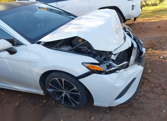 4T1B11HKXJU121139 2018 2018 Toyota Camry- SE 6