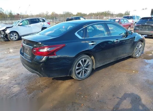 1N4AL3APXHC137794 2017 2017 Nissan Altima- 2-5 SR 4