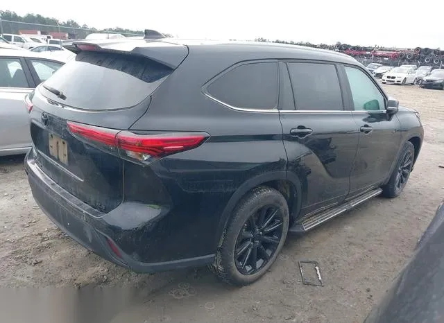 5TDKDRAH1PS511083 2023 2023 Toyota Highlander- Xle 4