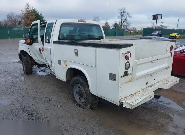 1FT7X2B67BEC58402 2011 2011 Ford F-250- XL 3