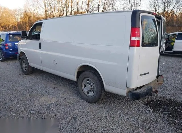 1GCWGAFG0J1333990 2018 2018 Chevrolet Express 2500- Work Van 3