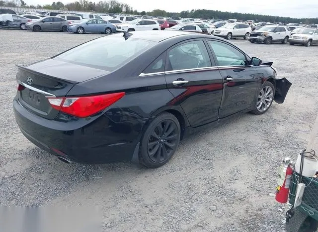 5NPEC4AC3DH620511 2013 2013 Hyundai Sonata- SE 4