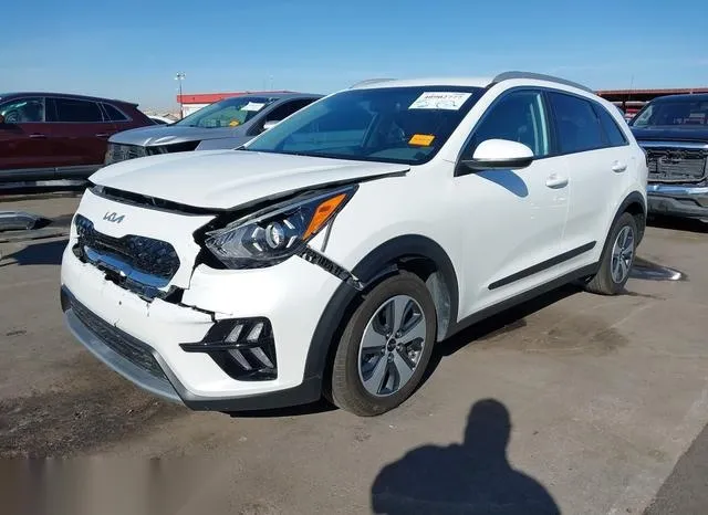 KNDCB3LC6N5532779 2022 2022 KIA Niro- LX 2