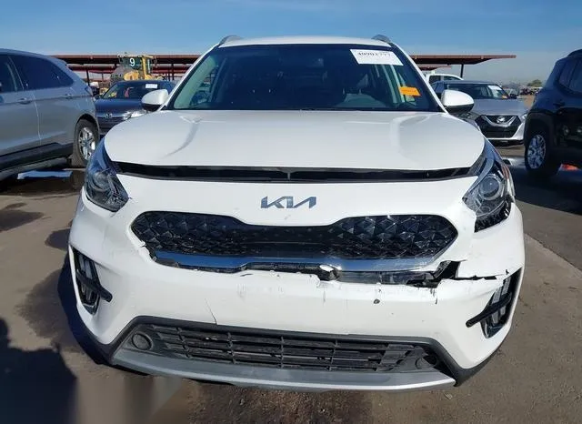 KNDCB3LC6N5532779 2022 2022 KIA Niro- LX 6