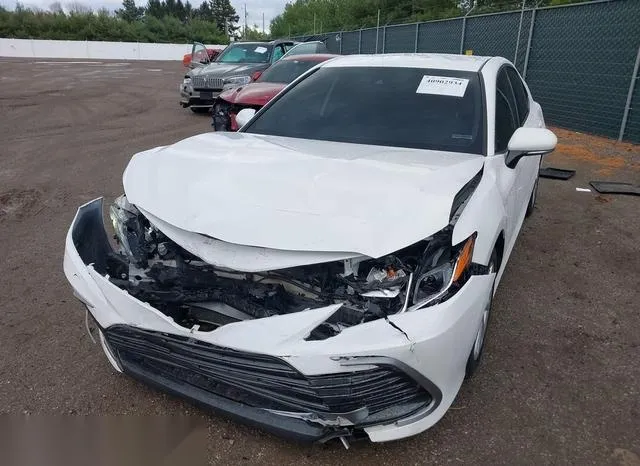 4T1R11BK2NU047664 2022 2022 Toyota Camry- Le Awd 2