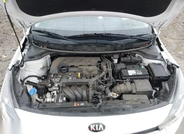 3KPA24AD0ME382907 2021 2021 KIA Rio- S 10