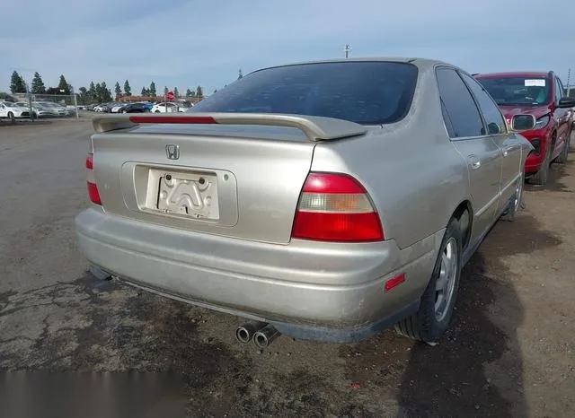 1HGCD5562SA064258 1995 1995 Honda Accord- EX 4