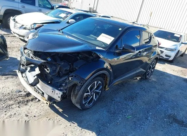 NMTKHMBX2JR010013 2018 2018 Toyota C-HR- Xle 2