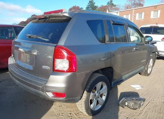 1J4NF1FB4BD280286 2011 2011 Jeep Compass 4