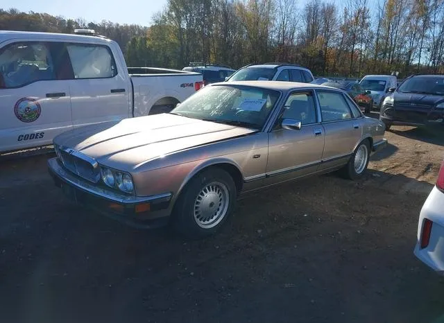 SAJFY1740NC661567 1992 1992 Jaguar XJ6- Baseline 2