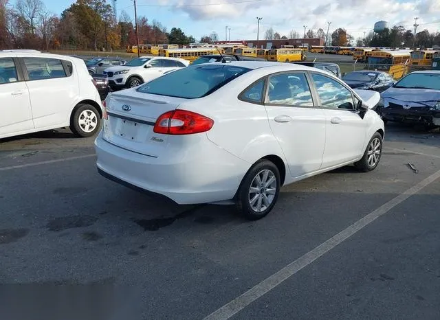 3FADP4BJ4DM143813 2013 2013 Ford Fiesta- SE 4