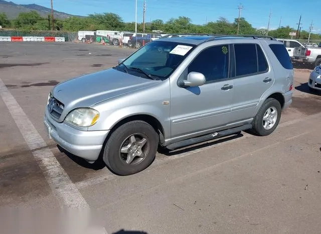 4JGAB54E7YA217063 2000 2000 Mercedes-Benz ML 320 2