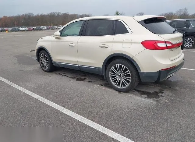 2LMTJ8LR6GBL52088 2016 2016 Lincoln MKX- Reserve 3