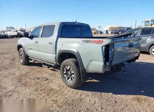 3TMCZ5ANXNM513318 2022 2022 Toyota Tacoma- Trd Off Road 3