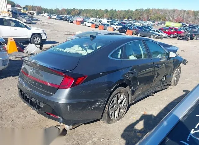 KMHL14JA7PA306864 2023 2023 Hyundai Sonata- Sel 4