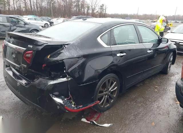 1N4AL3AP2JC229407 2018 2018 Nissan Altima- 2-5 SR 4