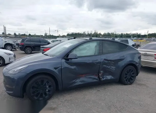 7SAYGDEE0PA194633 2023 2023 Tesla Model Y- Awd/Long Range D 6