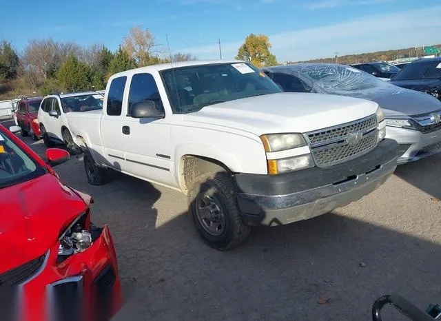 1GCHC29U05E276989 2005 2005 Chevrolet Silverado 2500- HD LS 1