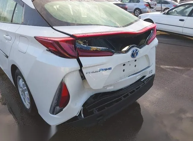 JTDKARFP0H3038062 2017 2017 Toyota Prius- Prime Advanced/Pl 6