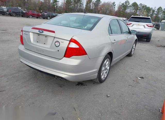 3FAHP0HA9AR371001 2010 2010 Ford Fusion- SE 4