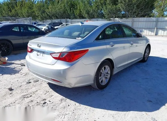 5NPEB4ACXCH370007 2012 2012 Hyundai Sonata- Gls 4