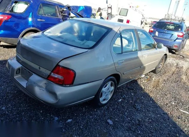 1N4DL01D01C124799 2001 2001 Nissan Altima- Gxe 4